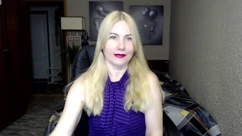 Donella    online show from February 14, 2025, 5:36 pm