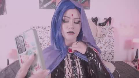 niiky online show from February 19, 2025, 12:00 pm