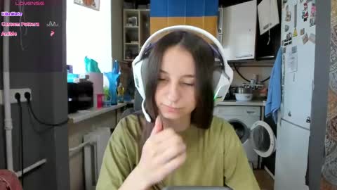 Snapshot of _nika_kik chatting on April 30, 2026, 10:43 am Nika online show from April 30, 2026, 10:43 am