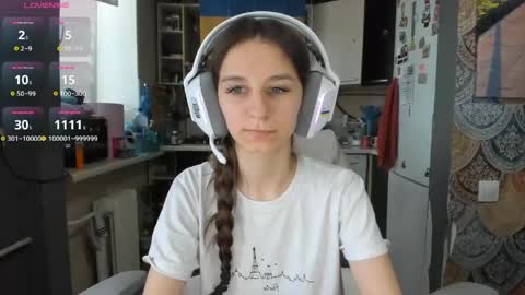 Snapshot of _nika_kik chatting on May 19, 2026, 12:55 pm Nika online show from May 19, 2026, 12:55 pm