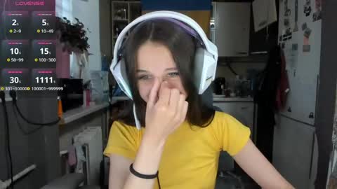 Snapshot of _nika_kik chatting on June 3, 2026, 4:34 pm Nika online show from June 3, 2026, 4:34 pm
