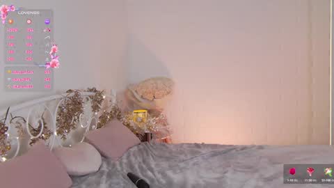 Vivian online show from January 12, 2025, 5:01 pm