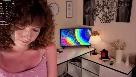 Snapshot of _odihopper_ chatting on July 16, 2026, 6:14 pm Olivia online show from July 16, 2026, 6:14 pm