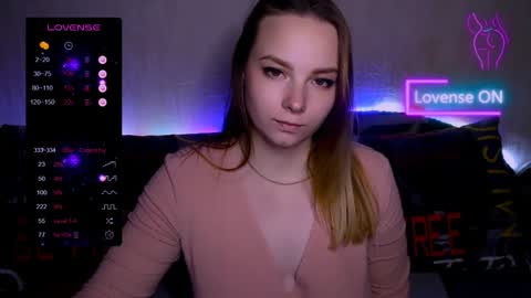  pando4ka  online show from December 17, 2024, 2:12 am