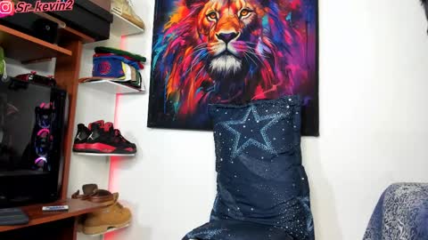 Kevin  online show from March 3, 2025, 12:27 pm