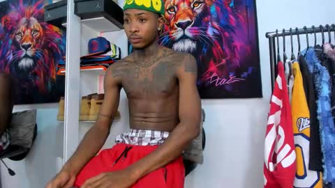 Kevin  online show from October 19, 2025, 10:54 pm