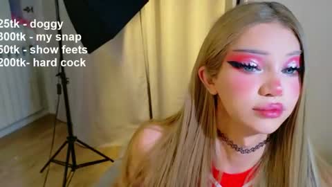 Snapshot of _paprika chatting on July 27, 2026, 9:22 pm _paprika online show from July 27, 2026, 9:22 pm