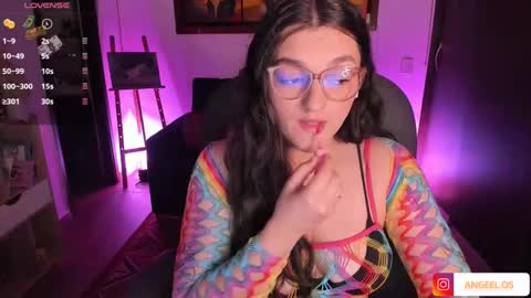 Snapshot of _peach__ chatting on January 26, 2025, 1:20 am violeta ig online show from January 26, 2025, 1:20 am