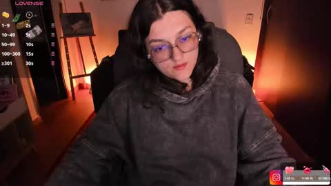 Snapshot of _peach__ chatting on February 11, 2025, 1:31 am violeta ig online show from February 11, 2025, 1:31 am