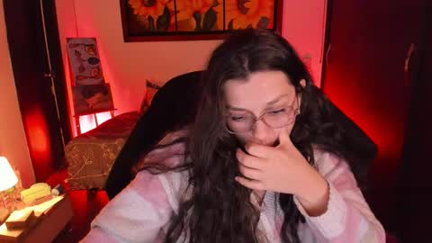 Snapshot of _peach__ chatting on September 30, 2025, 4:06 am violeta ig online show from September 30, 2025, 4:06 am