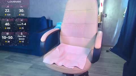 Ilona online show from March 4, 2026, 6:41 am