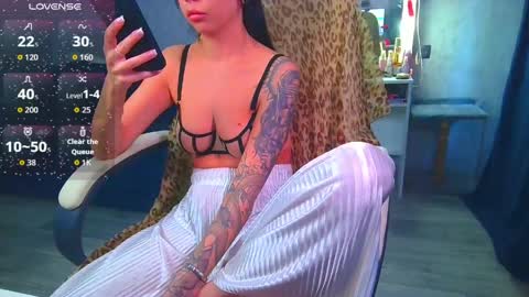 Snapshot of _pink__rabbit_ chatting on May 21, 2026, 7:26 am Ilona online show from May 21, 2026, 7:26 am