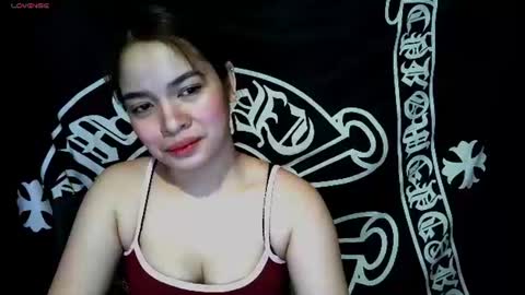 _preciousmoira online show from June 9, 2026, 12:22 am