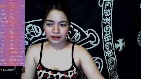 _preciousmoira online show from June 13, 2026, 12:41 am