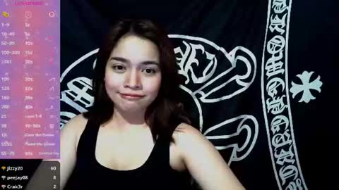 _preciousmoira online show from June 24, 2026, 1:32 pm