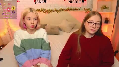 Merlizz Eva Jane Mila Nicole  left to right  online show from March 13, 2026, 8:48 pm