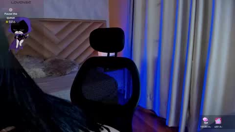 Raven online show from September 18, 2025, 12:40 pm