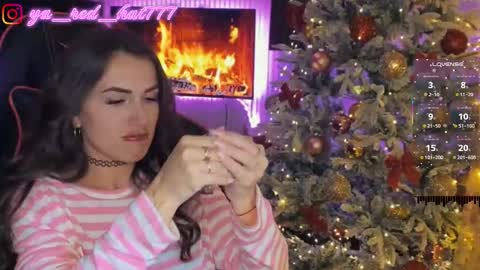 -RED HAT- online show from December 17, 2025, 5:08 pm