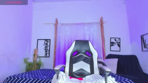 Snapshot of _redmoon chatting on October 5, 2025, 6:50 pm Moon online show from October 5, 2025, 6:50 pm