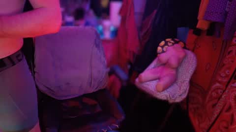 Snapshot of _redxxx chatting on February 9, 2025, 10:53 am REDxxx online show from February 9, 2025, 10:53 am