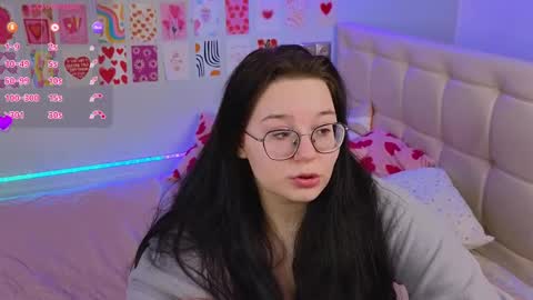 LISSAPVT IS OPEN online show from February 22, 2025, 10:31 pm