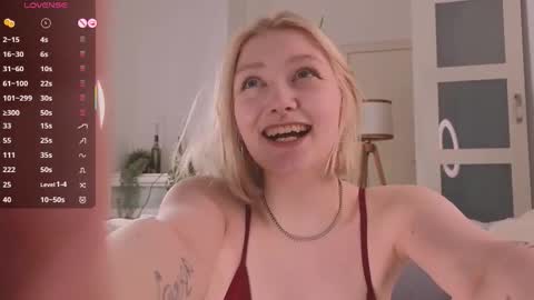 Eve online show from October 10, 2025, 4:06 pm