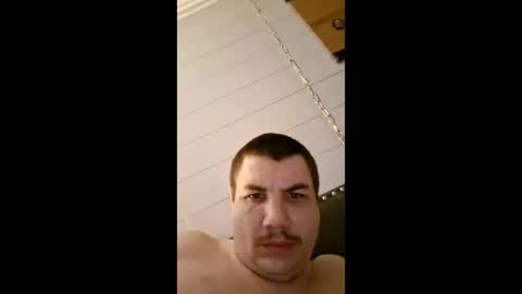 Snapshot of _ryguy1985 chatting on June 2, 2026, 3:41 am _ryguy1985 online show from June 2, 2026, 3:41 am
