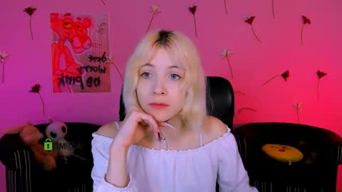 Snapshot of _sabrina_moore chatting on May 31, 2026, 8:21 am sabrina online show from May 31, 2026, 8:21 am