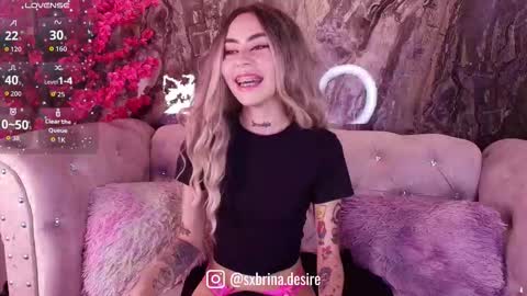 Snapshot of _sabrinaa_1 chatting on September 19, 2025, 8:20 pm Sabrina online show from September 19, 2025, 8:20 pm