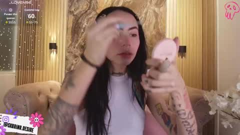 Snapshot of _sabrinaa_1 chatting on November 16, 2025, 2:33 pm Sabrina online show from November 16, 2025, 2:33 pm