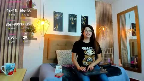 Snapshot of _samanthaa_foxx chatting on September 23, 2025, 10:40 am SAMANTHA FOX online show from September 23, 2025, 10:40 am