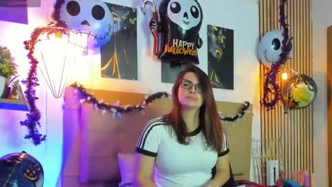 Snapshot of _samanthaa_foxx chatting on October 24, 2025, 11:17 am SAMANTHA FOX online show from October 24, 2025, 11:17 am