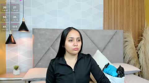 Antonella  online show from November 6, 2025, 12:06 pm