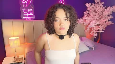 Snapshot of _sarahrose chatting on February 25, 2026, 5:17 am Sara online show from February 25, 2026, 5:17 am