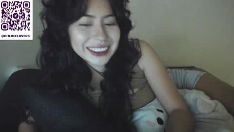 Chloee online show from March 23, 2026, 2:04 am