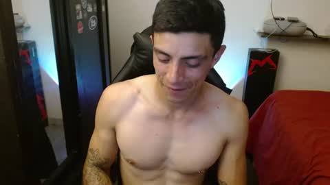 Snapshot of _schnnneider_ chatting on July 14, 2026, 11:32 pm SCHNEIDER online show from July 14, 2026, 11:32 pm