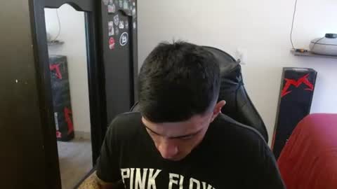Snapshot of _schnnneider_ chatting on July 25, 2026, 4:15 pm SCHNEIDER online show from July 25, 2026, 4:15 pm