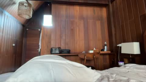 Snapshot of _secretdesire chatting on August 4, 2026, 7:11 am Kat online show from August 4, 2026, 7:11 am