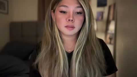 Snapshot of _seductive_jane chatting on April 23, 2026, 4:31 pm ENAJ online show from April 23, 2026, 4:31 pm