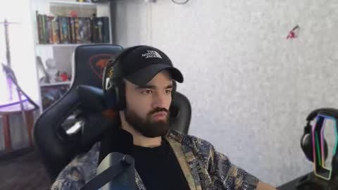 Ask me online show from September 25, 2025, 8:18 am