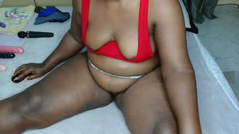 _sexxyleemama online show from January 13, 2026, 3:23 am