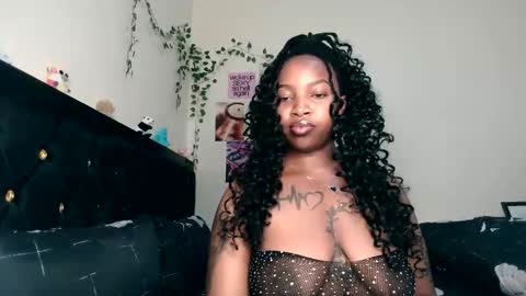 Snapshot of _sexysquirter chatting on May 14, 2026, 7:31 pm _sexysquirter online show from May 14, 2026, 7:31 pm
