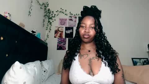 Snapshot of _sexysquirter chatting on May 23, 2026, 9:30 pm _sexysquirter online show from May 23, 2026, 9:30 pm