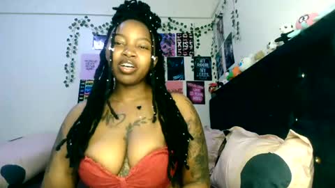 Snapshot of _sexysquirter chatting on August 6, 2026, 5:37 pm _sexysquirter online show from August 6, 2026, 5:37 pm