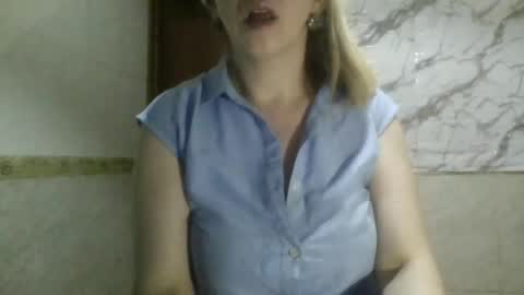  SexyXSveta  online show from June 26, 2026, 8:35 pm