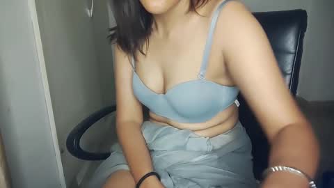 Snapshot of _shalini_0 chatting on September 29, 2025, 4:34 pm _shalini_0 online show from September 29, 2025, 4:34 pm