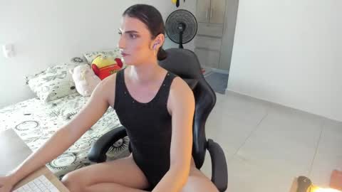 Snapshot of _shantallskinny_ chatting on May 26, 2026, 12:39 am Shantall online show from May 26, 2026, 12:39 am