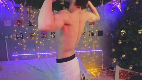 NATHANPVT IS OPEN online show from December 14, 2024, 11:18 am