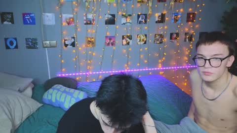 NATHANPVT IS OPEN online show from December 19, 2024, 11:39 am