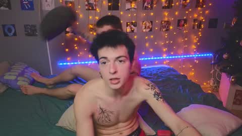 NATHANPVT IS OPEN online show from December 19, 2024, 9:38 pm